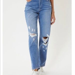 KanCan high rise distressed 90’s boyfriend jeans, size 24, excellent condition